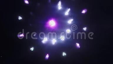 空中4k镜头舞蹈<strong>彩色喷泉</strong>在夜间。 <strong>彩色</strong>水射流在黑暗中用灯照明。